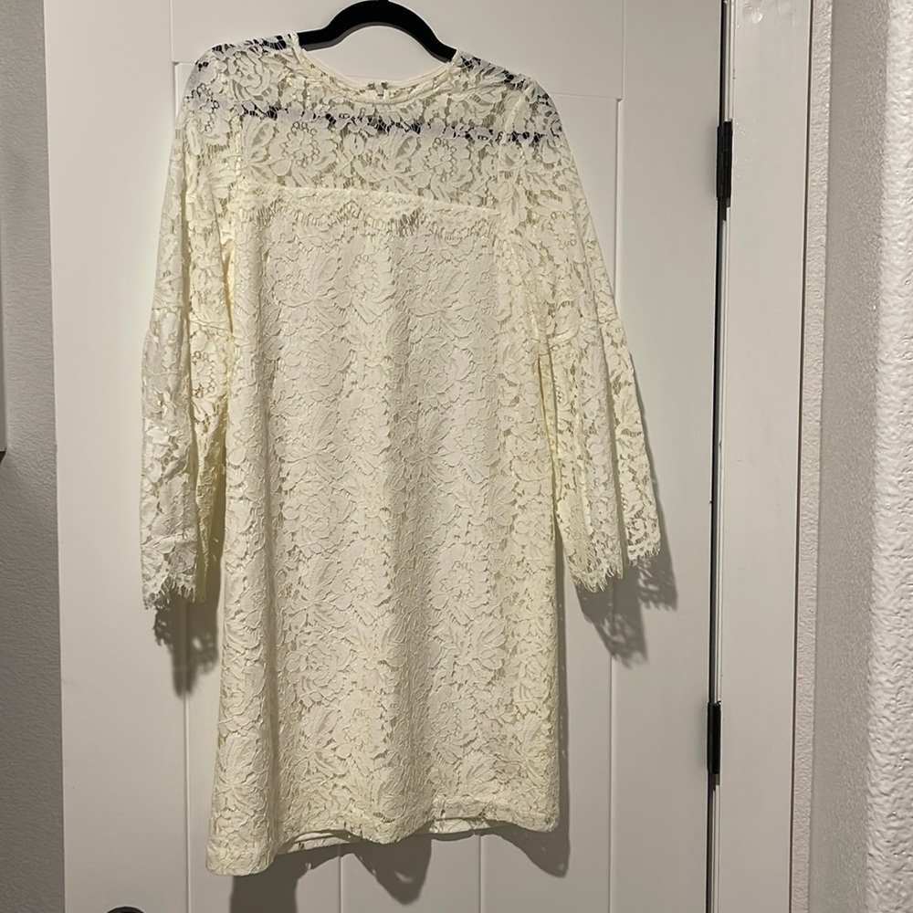 DEVLIN lace dress